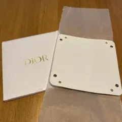 ディオールノベルティ　アクセサリートレイ