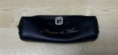 Maison de FLEUR パールビジュー合皮リボンペンケースのサムネイル