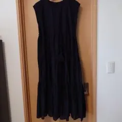 ブラック ノースリーブ ティアードワンピース 新品