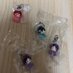 ブルーロック めじるしアクセサリー御影 玲王 4こセット