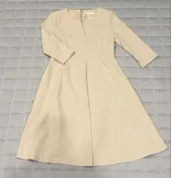【新品】TONAL ベージュ 七分袖 ワンピース　無地　36 M フォーマルのサムネイル