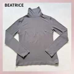 BEATRICE ハイネック長袖トップスのサムネイル