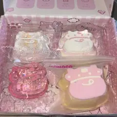 momocoluv 牛セット　水感　クリア　粉付き　スクイーズ