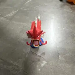 赤いギャラドス　フィギュア　モンコレ　非売品　ポケモンセンター 色違い赤いギャラドス レア非売品モンコレ 【新品】