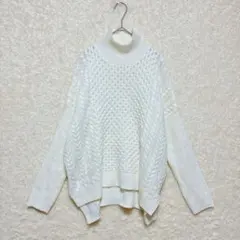 アーバンリサーチロッソ ケーブル編み ハイネックニット アイボリー