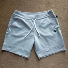 ヨネックスショートパンツ　レディースサイズM グレー