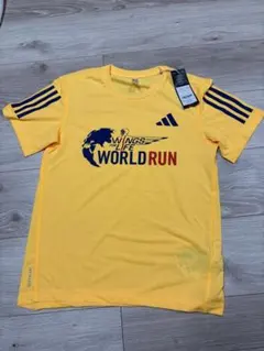 アディダスランニングシャツ