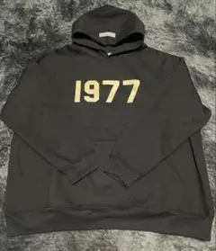 essentials エッセンシャルズ　fear of god フーディ