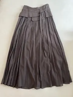 beaute de opaque グレー プリーツロングスカート コルセットのサムネイル