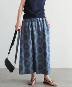 ノンブルアンペール　サークルフラワー 刺繍 イージー スカート 麻　リネンのサムネイル