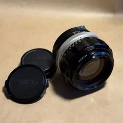 Nikon NIKKOR-H Auto 85mm F1.8 単焦点レンズのサムネイル