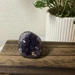 星核の示す灯り｜アメジストスフィア（48.8㎜／幾何学台座） - メルカリ