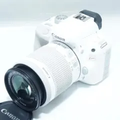 ❤️超人気ホワイトカラー❤️Canon Kiss X7 標準レンズキット - メルカリ