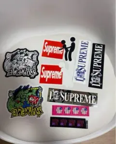 Sticker 25FW Supreme ステッカー