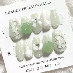 現品୨୧韓国ウィッシュコアネイルチップ　黄緑グリーン　クローバー羽　バレリーナ