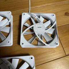 NZXT PCケースファン ホワイト 2個セットのサムネイル