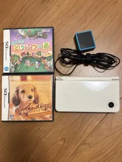 NINTENDO DSi LL ホワイト ＋ カセット2種類＋充電器