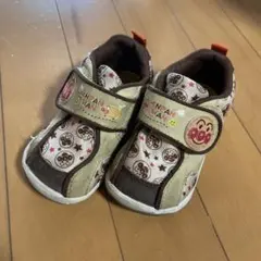 Item thumbnail for item d72fc40b-6612-444f-9683-72a1c2679f8b