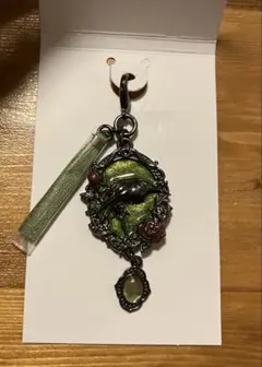 ディズニーハロウィーン2024 ヴィランズチャーム　ディアヴァル　マレフィセント