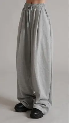 Item thumbnail for item 751c44e8-e616-45e0-a79a-9b338d25f051