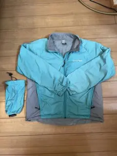 モンベル　キッズジャンパー　150 収納袋付き