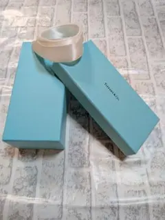 Tiffany & Co. ギフトボックス リボン付き