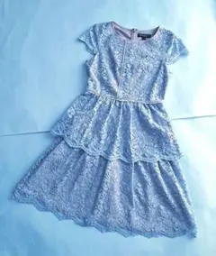 本日限定値下❣️レース　ティアードワンピース　ペールブルー❣️バナナリパブリック