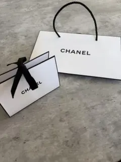 CHANEL マグネット式 ギフトボックス ショッパー シャネル - メルカリ