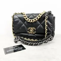CHANEL シャネル19 チェーンショルダーバッグ ブラック ラムスキン