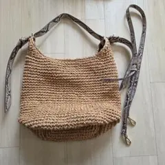 アンビリオン かごバッグ パイソン柄