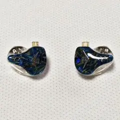 YU9 Audio QUE Grey 有線イヤホン 本体 - メルカリ