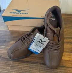 新品　MIZUNO ウォーキングスニーカー　26.5cm