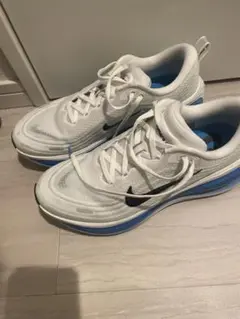 NIKE ボメロプラス　27センチ　インソール無し NIKE ボメロプラス 27センチ インソール無し - メルカリ