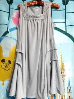 axes femme グレー ノースリーブチュニック