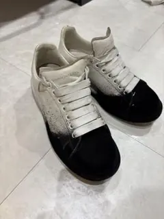 Item thumbnail for item 9b0a501e-92b9-4066-9de3-d561516c9c19