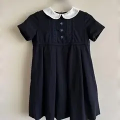 familiarファミリアネイビー 半袖刺繍ワンピース ホワイト襟100