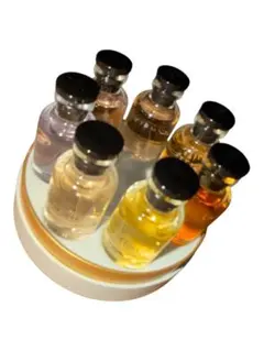 2025年最新】ルイヴィトン 香水ミニチュアセットの人気アイテム - メルカリ