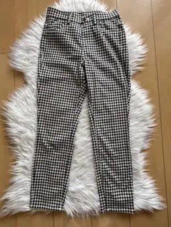 used ユニクロ プリントクロップドレギンスパンツ　 ブラック
