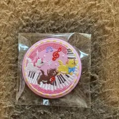 ディズニー刺繍缶バッジ　おしゃれキャット
