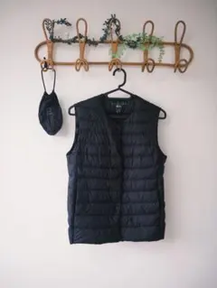 【未使用】UNIQLO ULTRA LIGHT DOWN ベスト S ブラック