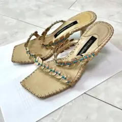 ストロベリーフィールズ　ベージュ ミュール