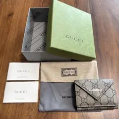 GUCCI 二つ折り財布 GGパターン
