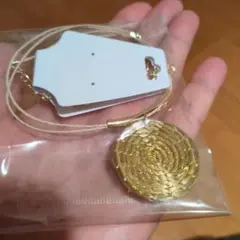 【ブラジル伝統工芸】金の草 カピンドウラード ネックレス ハンドメイド