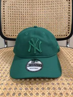 New Era MoMA 9TWENTY キャップ グリーン