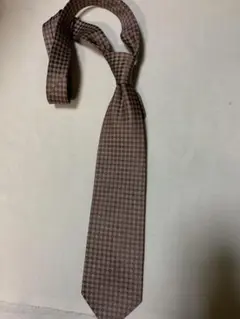 Item thumbnail for item 92eeb40e-b771-47f9-84ac-b8ed9e84b273