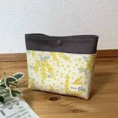 Item thumbnail for item 44acac0a-19b9-4f31-919c-2c2bbb449376