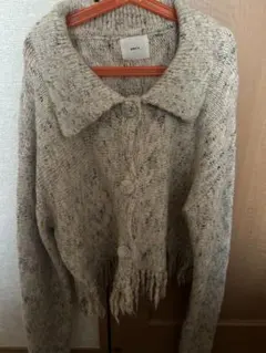 フリンジ付きベージュカーディガンのサムネイル