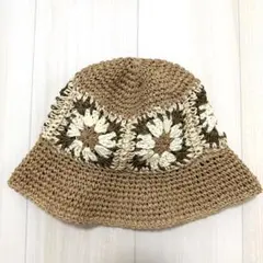 Item thumbnail for item 1dd0b93c-8528-4a70-91b4-550139f6c1c8