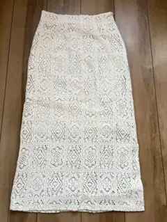 アイボリー レース タイトスカート　Mサイズ美品のサムネイル