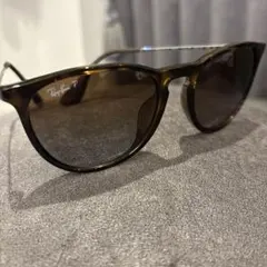 Ray-Ban Erika サングラス ブラウンレンズ　【ケース付き】